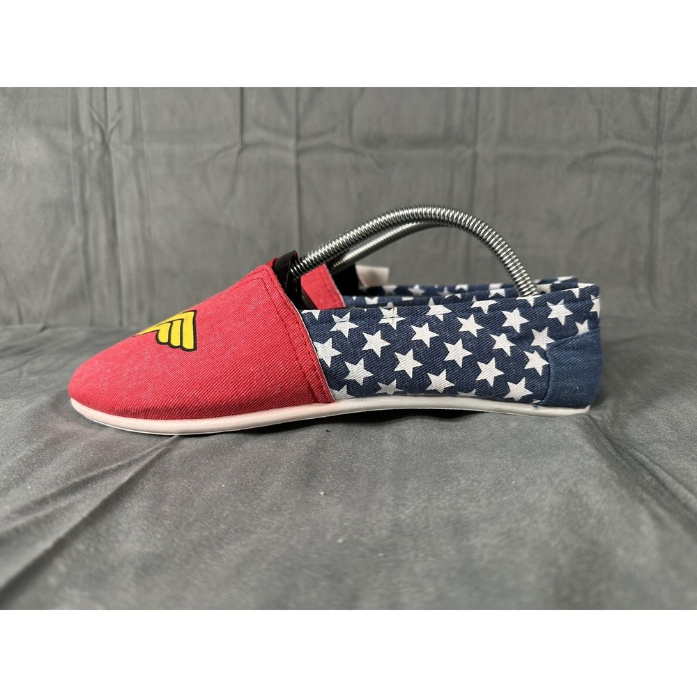 DC Comics Wonder Woman Canvas Slip On Shoes Adult Size Large Fits Most NEW